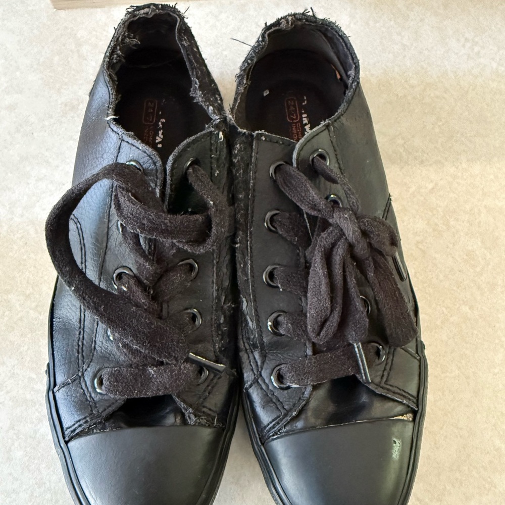Women’s nonslip airwalk 7.5